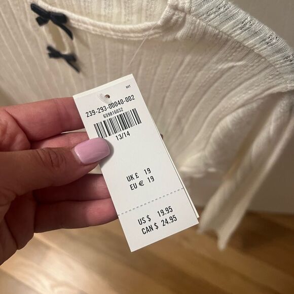 Abercrombie Girls long-sleeve pointelle bow tee - Picture 5 of 6